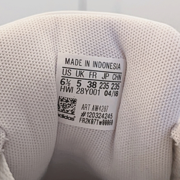 Adidas Women's Cloudfoam Advantage white sneakers black stripes 6.5 - Picture 6 of 7